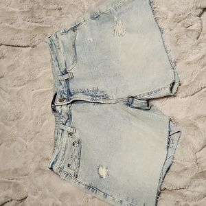 GAP shorts Size 10 Never worn